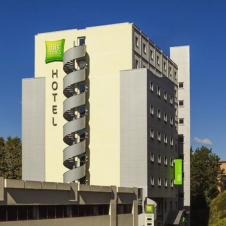 Ibis Styles Paris Saint Ouen Hotel Exterior photo