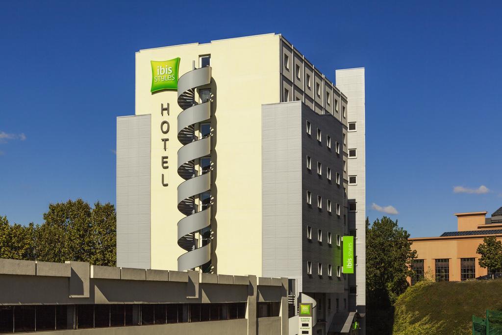 Ibis Styles Paris Saint Ouen Hotel Exterior photo