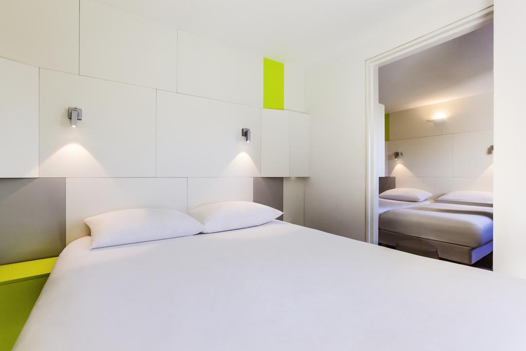 Ibis Styles Paris Saint Ouen Hotel Exterior photo