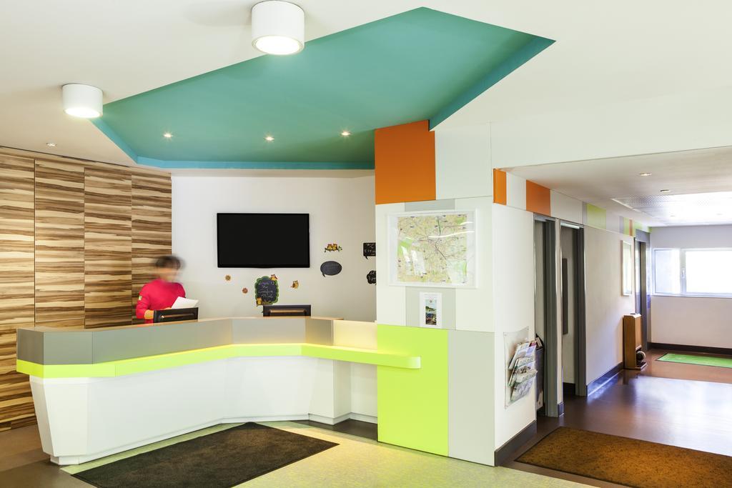 Ibis Styles Paris Saint Ouen Hotel Exterior photo